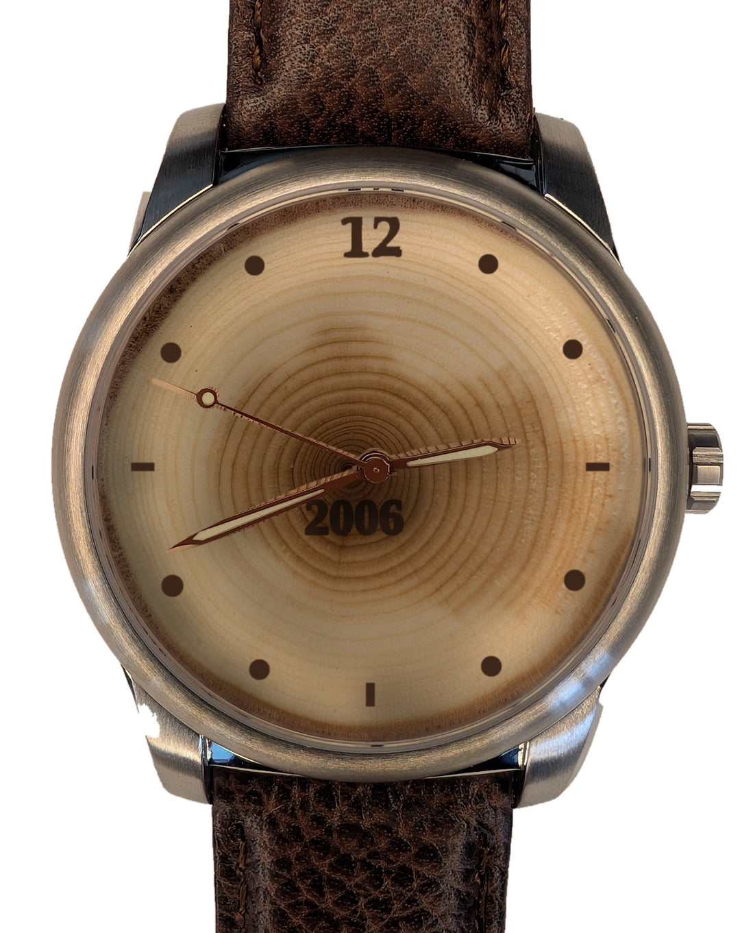 Wood watch with 20 tree rings, origin year 2006 burned on the dial