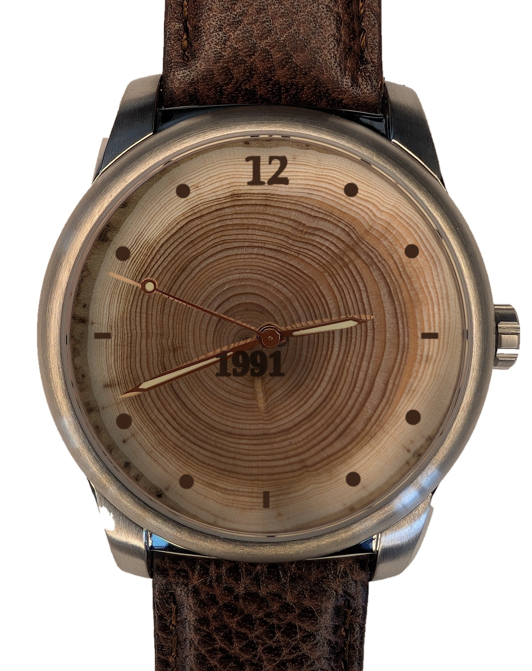 Wood watch with 35 tree rings, origin year 1991 burned on the dial